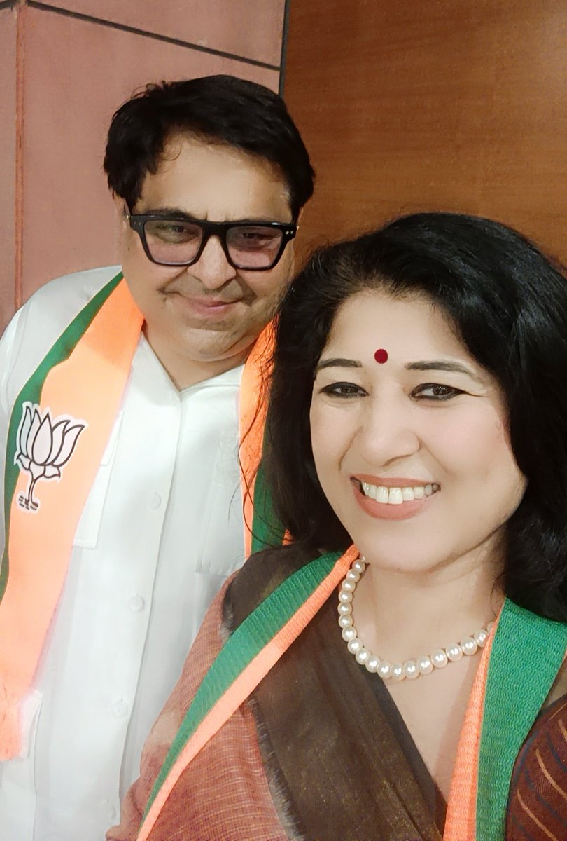 rochika's tweet photo. Warmest Birthday wishes to Shri @HarishKhuranna Ji, Honorable MLA from Moti Nagar and a valued friend  💐💐 May Mahadev keep you blessed, health and smiling always  😇😇

@BJP4India @BJP4Delhi https://t.co/Bt23o64zZy