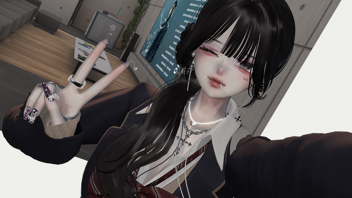 vr_teatea's tweet photo. ヘッドホンが旅立たれたので、明日買いに行きます、おやすみなさい！！！！ https://t.co/HJyoOp65qX