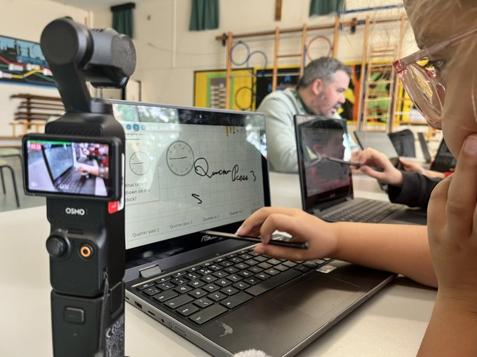 LGfL's tweet photo. Thank you, Hereward Primary School (@HerewardPS)  in @EppingTrust for a thoughtful EdTech Study Tour.  

There is nothing like a study tour to show the reality of effective Edtech embodied in the life of a school. It is wonderful to see the clear, unambiguous progress being made with staff and children. 
Keep up the good work! 👏👏