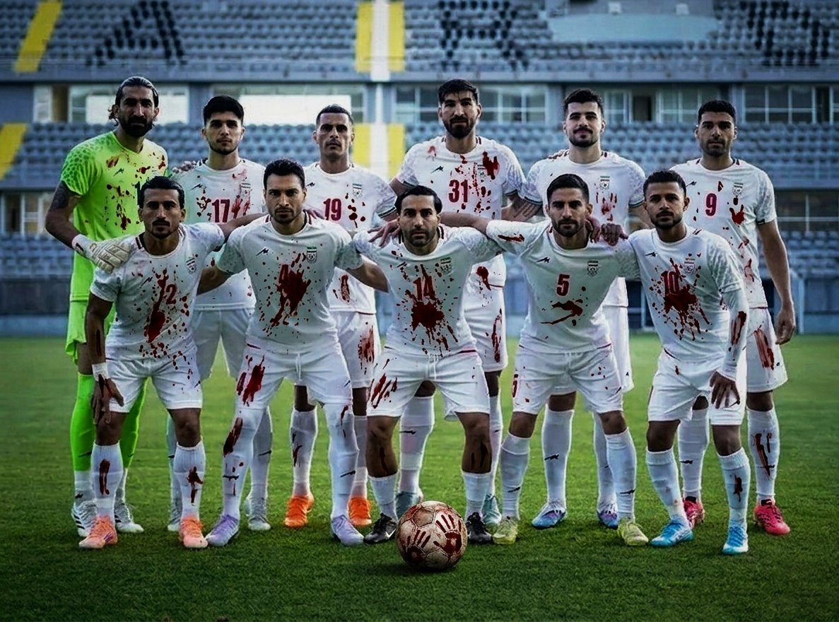pjayalm's tweet photo. FIFA banned the Lion and Sun flag, yet has no issue allowing terrorist supporters of the Islamic Republic into stadiums. 
@FIFAcom
#IranMassacre #FIFAWorldCup #KingRezaPahlavi‌ForIran https://t.co/rtzhtvOKjI