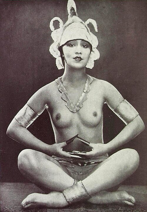 intelhistory's tweet photo. Lia NIAKO - Nazi stooge or hapless intriguer? https://t.co/RTeQ9Q6DuR