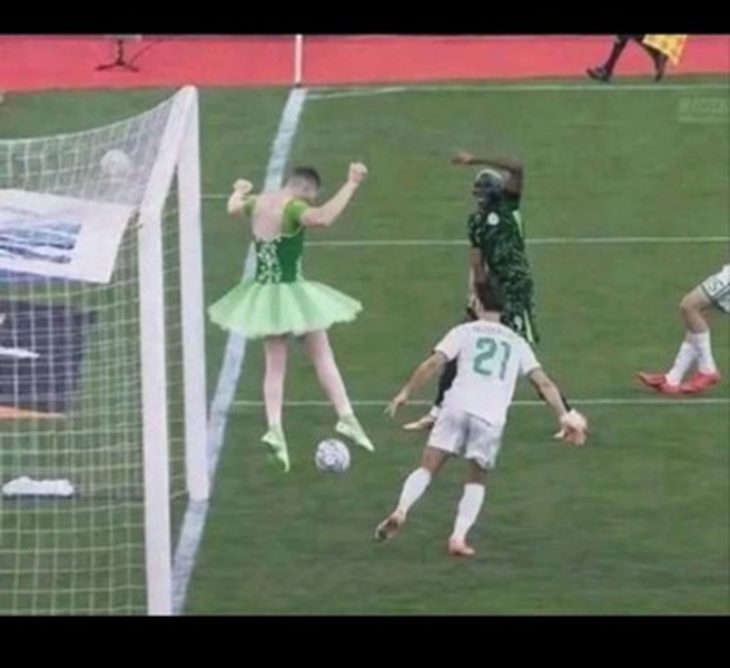frees90034's tweet photo. @RMCsport Oui https://t.co/W0c0BxtqFG
