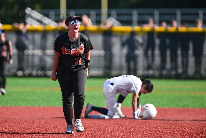 RySchmidt2026's tweet photo. Not done yet!🧡🖤🥎 #StateFinals #team22 #seniorseason @CoachPalmieri @QU_Softball @JoeLitterio @intensitykod https://t.co/fdaoTYZ5UT