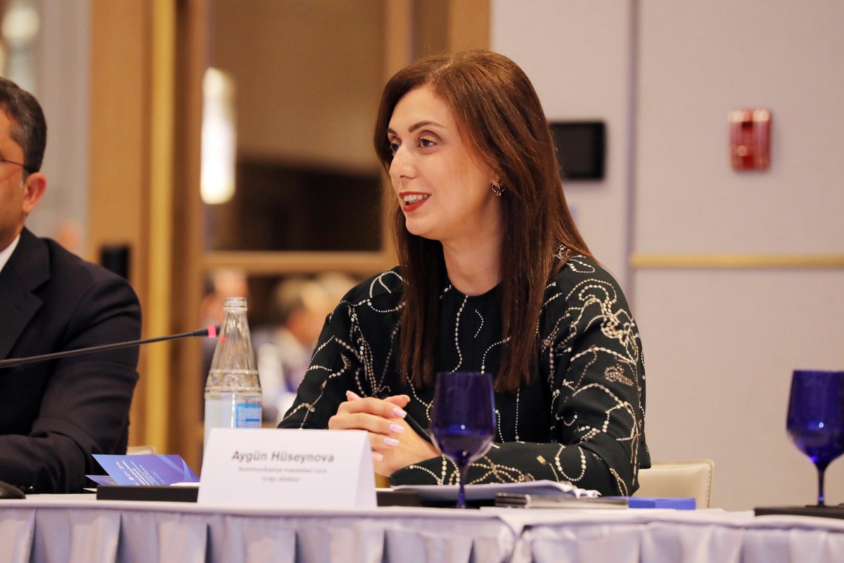 MediaGovAz's tweet photo. On 9 June 2026, within the framework of the Energy Dialogue Platform, a series of informational sessions titled “New Challenges in Global Energy Markets: Reliable Partnership and Azerbaijan’s Strategic Role” was launched for young #media representatives jointly organized by #SOCAR and the Media Development Agency of the Republic of Azerbaijan.

🔗https://t.co/nBIgQZJG63
