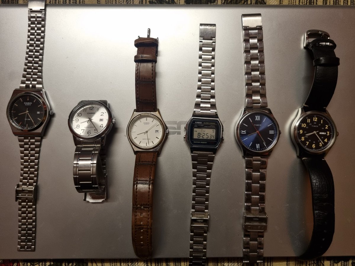 TradeSensei07's tweet photo. My broke guy edition casio and timex collection https://t.co/33o7eYXFQy