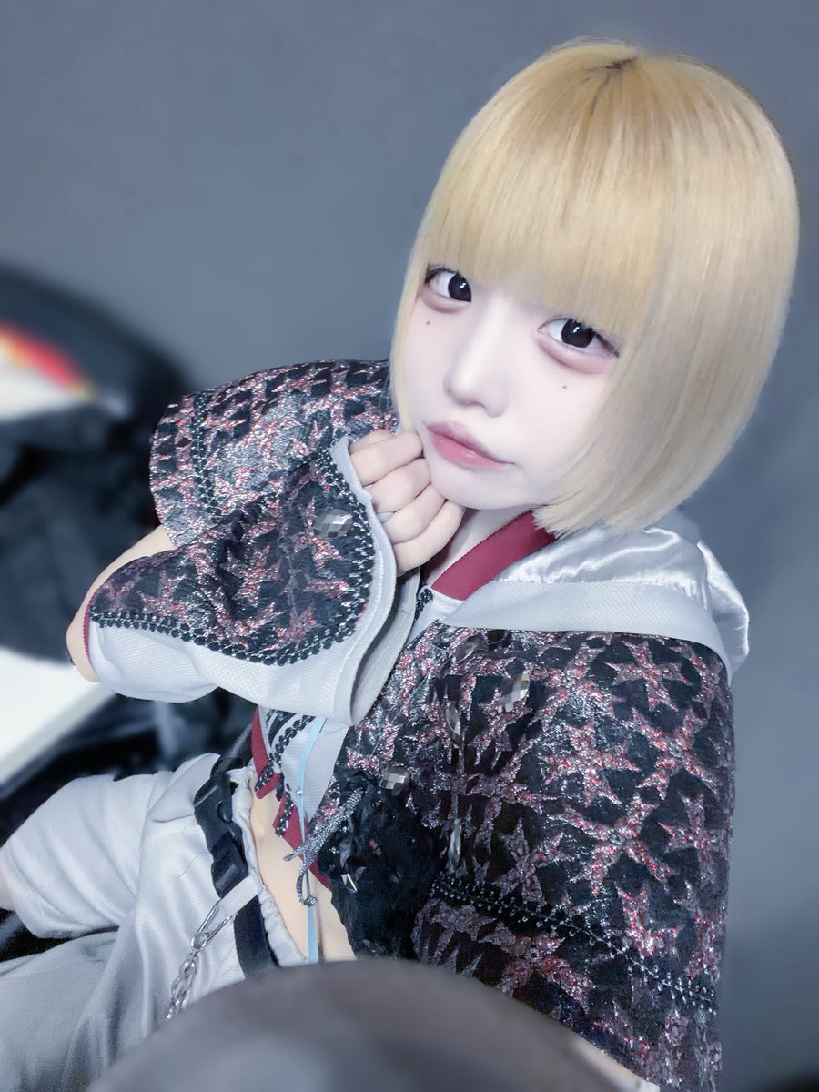 hosino_GoG's tweet photo. ほんじつ6月一発目のなごや
本当にありがとうっー.
おかえりしてくれてとても嬉しいかったしなごやのみんなに会いたかったにょ
トッパーだたけど、いっしょに
最高の景色作ってくれたみなさまに感謝です、明日も名古屋今月多いのでね
みんなよろしく https://t.co/FcCwjqkJFc