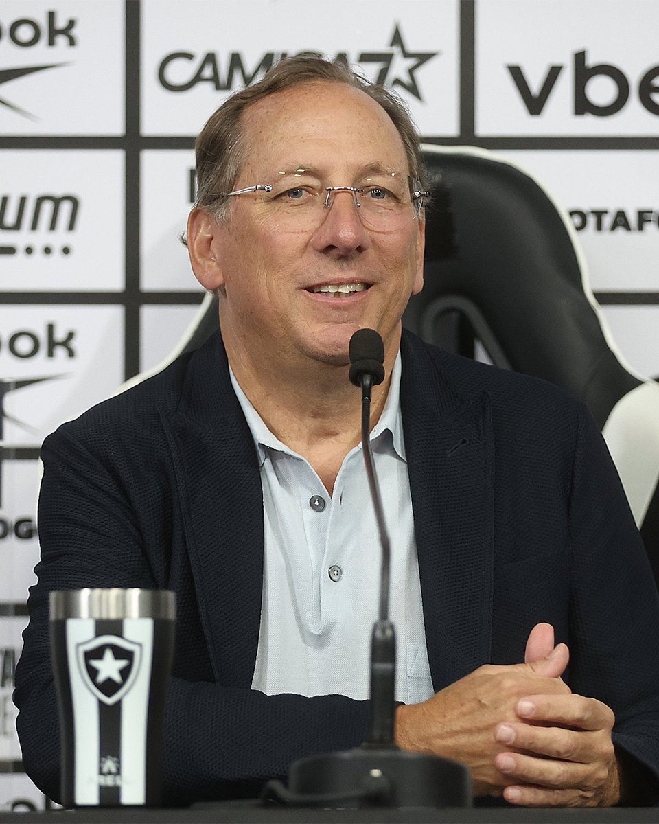informafogo's tweet photo. Mais um: Botafogo sofre o sexto transferban.

— @geglobo https://t.co/ZWBNo3ZodA
