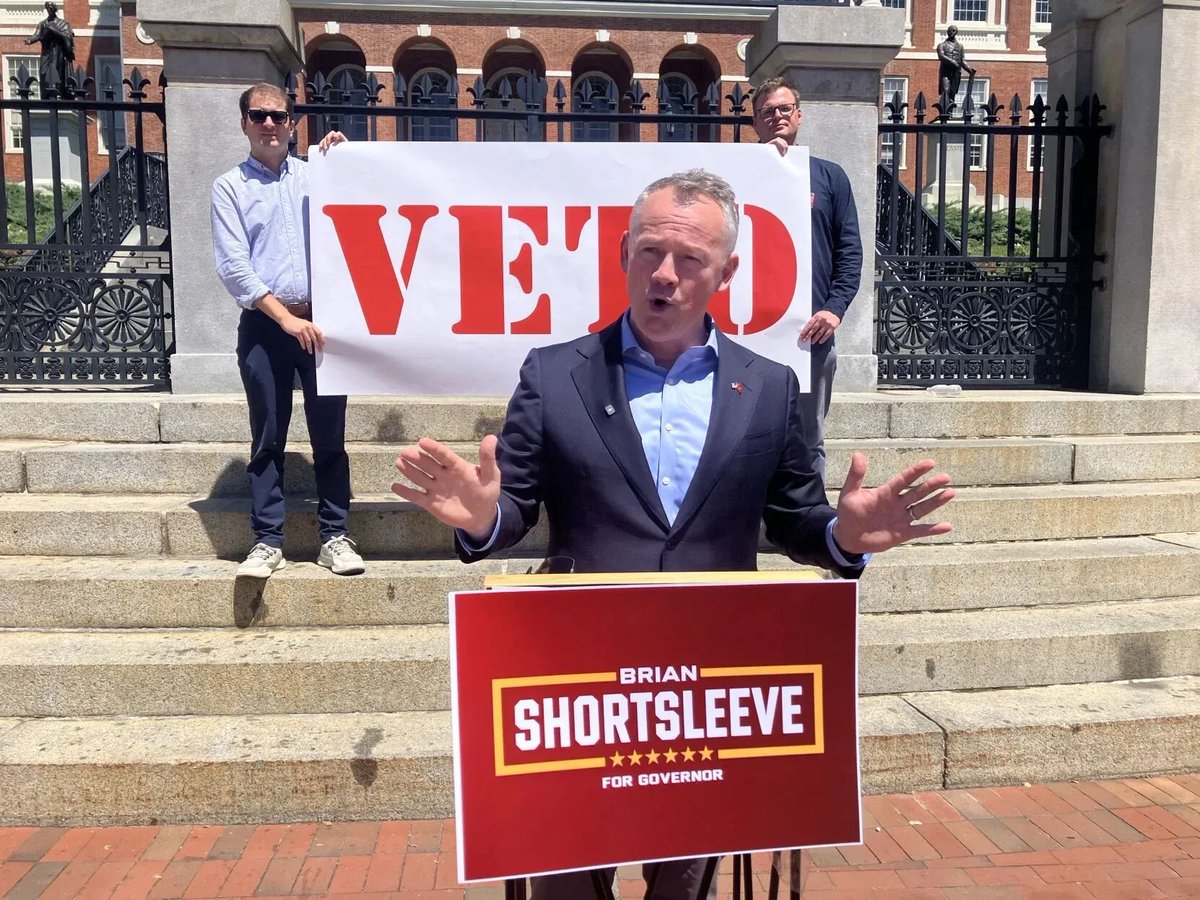 NewBostonPost's tweet photo. Brian Shortsleeve Says He Would Veto Legislative Funding Over Audit Fight

Republican governor candidate Brian Shortsleeve said he would veto funding for the Massachusetts Legislature if lawmakers refuse to comply with Auditor Diana DiZoglio’s audit.

https://t.co/97yPaHSNkD https://t.co/8SyoOdBBsA