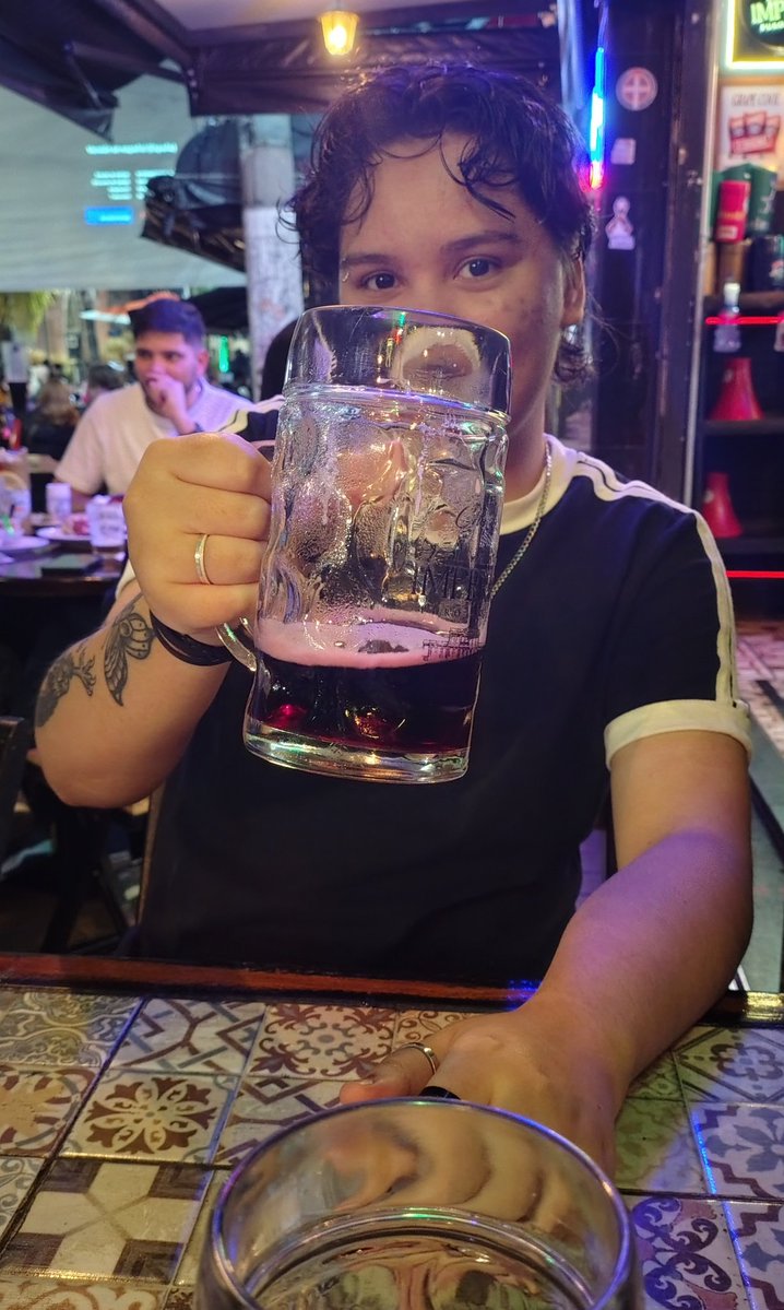 kccwpride's tweet photo. vit fora do twitter 🎮🍻🔥 https://t.co/Bt1rhIgdsm