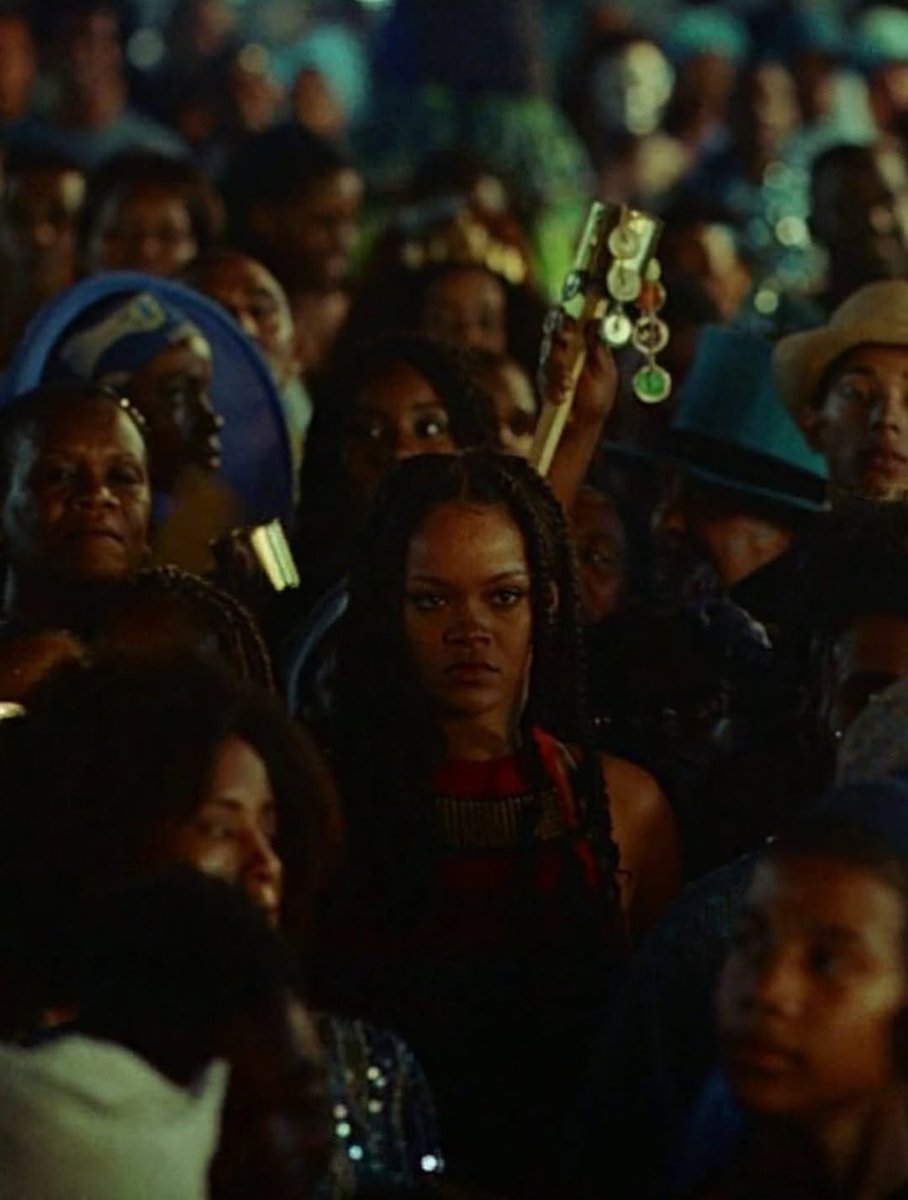 culturejpg's tweet photo. Still thinking about how we got a whole Childish Gambino x Rihanna movie filmed secretly in Cuba https://t.co/7jMWJls6TR