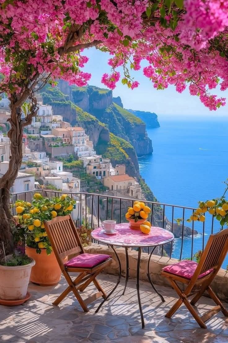 ab_cd_1235's tweet photo. Amalfi Coast Italy 🇮🇹 https://t.co/csLtGE7C1E