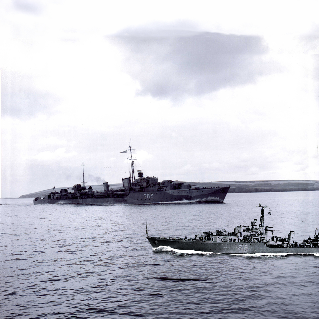 Legion_Magazine's tweet photo. 🇨🇦 June 9, 1944: HMC Ships Haida and Huron helped sink two German destroyers in the English Channel during fierce fighting following D-Day, helping secure Allied naval operations in Northwest Europe.
Credits: Library & Archives of Canada
#CanadaRemembers #HMCSHaida #WWII #Dday https://t.co/ATNfUtWMhW