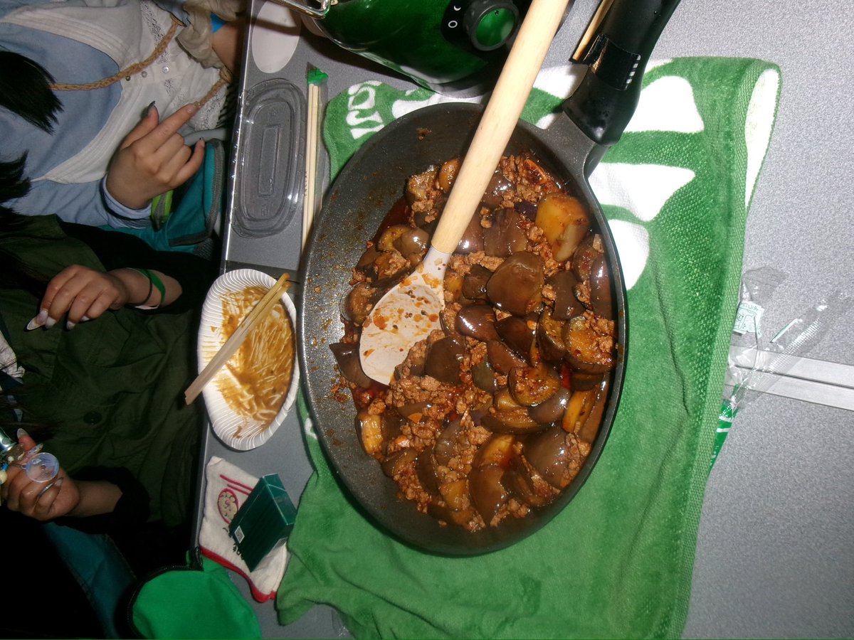IfIstayed_'s tweet photo. もう5回目なのでテントは秒でたてれます😺激ウマ麻婆茄子を作り、お酒を飲みすぎずちゃんと最後まで楽しめた😺 https://t.co/syiyWnP8qe