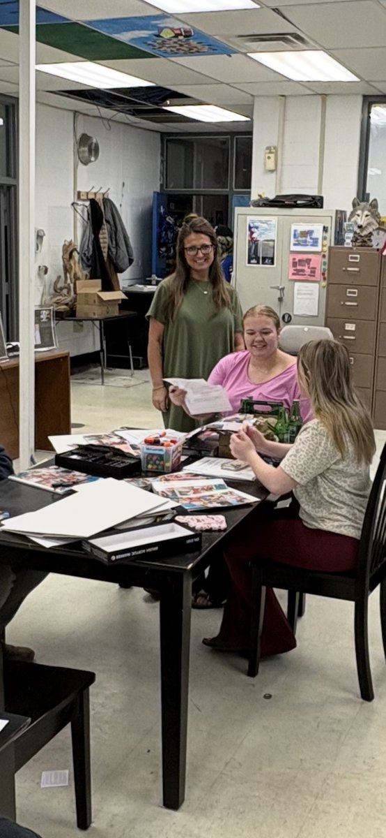 wep_us's tweet photo. Wolfe County High School Basic Career Training Program recap!

ABA students welcomed Brittany Graham, Loan Officer at Farmers &amp; Traders Bank and Kellyn Southwood from the WIOA/KY Career Center.  #uswepproject https://t.co/y4Yx0vNx4V