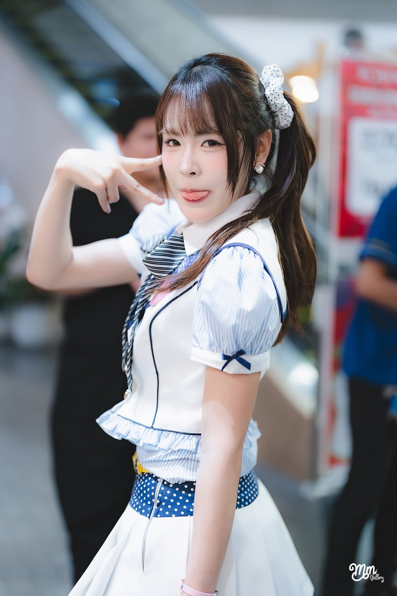 MMGallery48's tweet photo. เธอคนนี้ยังเป็นเธอ ~ 🦄💕

#ArleeBNK48 #BNK48 #MMGallery https://t.co/760KH6oRqf