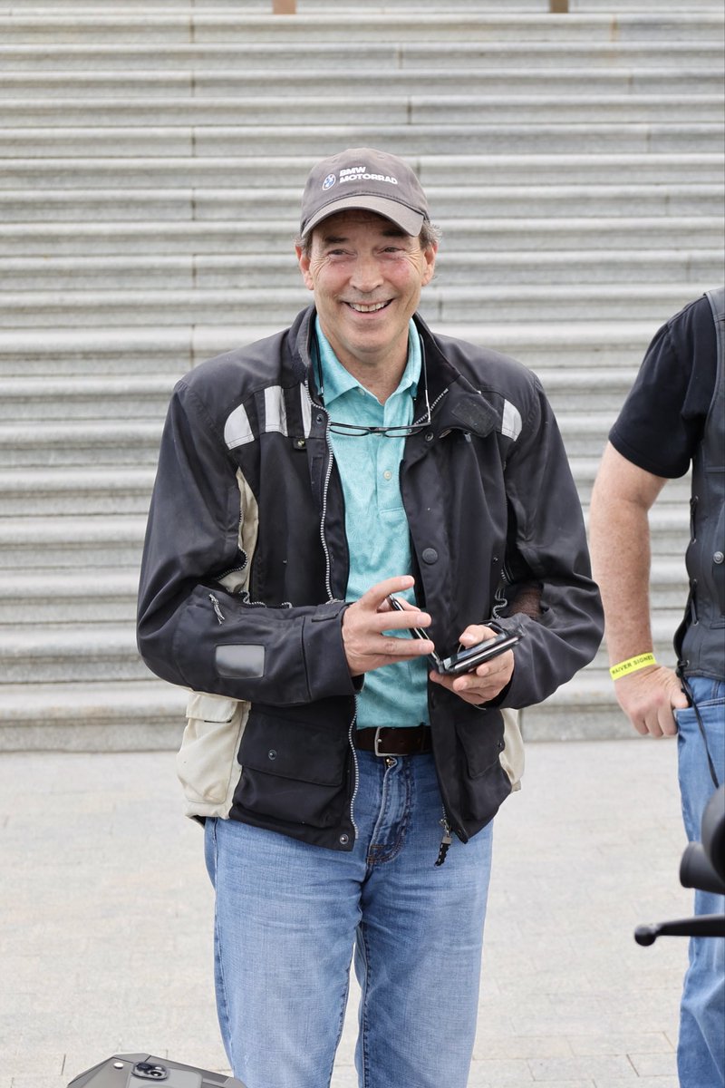 RepBalderson's tweet photo. Ride to Work Day at the U.S. Capitol!

For the third consecutive year, the Congressional Motorcycle Caucus hosted riders to promote motorcycle awareness, encourage safe riding, and celebrate the millions of Americans who belong to the riding community. https://t.co/KGyFnWk4BI