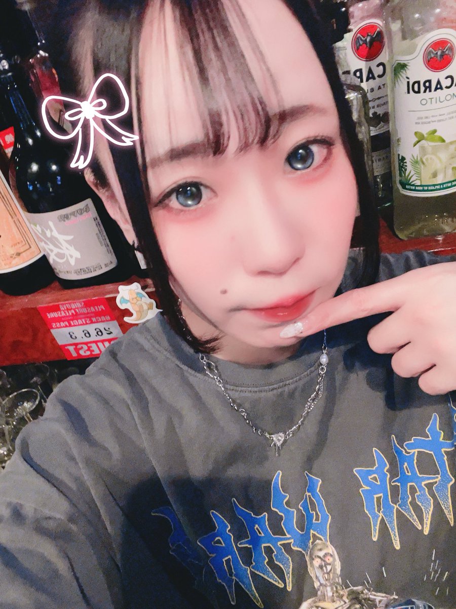 zips_skts's tweet photo. 久々のじっぷす楽しかったぜ！！！会いに来てくれた人！お酒くれた人！好きな歌うたってくれた人！お話ししてくれた人！すべてに感謝！！！とっても楽しかったーーーー！！！ https://t.co/dDHvMmUeln