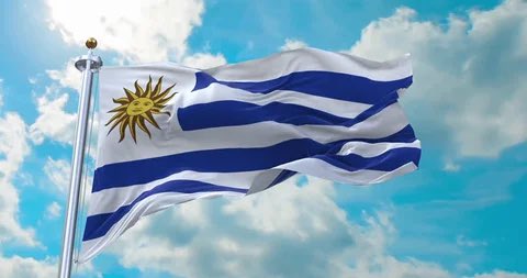 lucianocapone's tweet photo. L’URUGUAY IMMAGINARIO CREATO DAL FATTO QUOTIDIANO 

Al di là delle accuse attribuite a Giuseppe Cipriani e Nicole Minetti, ritenute false dalla Procura generale di Milano e poi smentite dalla massaggiatrice uruguayana ritenuta la gola profonda del caso, ciò che sconcerta della ricostruzione del Fatto quotidiano è la descrizione dell’Uruguay come di un porto franco. Una sorta di isola dei pirati dove i miliardari possono fare tutto ciò che vogliono, contando sulla copertura delle istituzioni. Festini con droga e prostitute, anche minorenni, che arrivano su jet privati evitando i controlli dell’ufficio immigrazione. Orfanotrofi che consegnano bambini al miglior offerente. Avvocati misteriosamente bruciati vivi. Massaggiatrici che denunciano il malaffare ma poi sono costrette a ritrattare per timore di ritorsioni. Ora spuntano anche due autisti che confermano di aver portato prostitute in un ranch e temono per la loro vita: “Non voglio finire in un fosso o incendiato”.

Ma questa descrizione grottesca dell’Uruguay non corrisponde alla realtà di un paese che, da sempre, è considerato una sorta di Svizzera del Sud America. In tutti i ranking internazionali l’Uruguay si posiziona su livelli comparabili ai paesi dell’Unione europea e nettamente superiori alla media dell’America latina. Il Democracy Index dell’Economist, con un punteggio di 8,92 (su 10), classifica l’Uruguay al 12° posto mondiale davanti a molte consolidate democrazie occidentali (l’Italia è al 37° posto), ed è l’unico paese del Sud America ritenuto una “piena democrazia”. Nell’ultimo report sulla “Libertà nel mondo” di Freedom House, l’Uruguay si colloca tra i primi posti al mondo (ed è il migliore in America latina) con 97 punti su 100: “L’Uruguay vanta una solida struttura di governo democratica storicamente consolidata e un’ottima reputazione in termini di tutela dei diritti politici e delle libertà civili, nonché di impegno per l’inclusione sociale”, scrive la ong, che attribuisce a Montevideo il massimo dei punteggi in voci come indipendenza della magistratura, trasparenza della pubblica amministrazione e garanzie contro la corruzione.

A proposito di corruzione, nell’indice di Transparency International sulla percezione della corruzione l’Uruguay si colloca al 17° posto mondiale, risultando il migliore dell’America latina (l’Italia è al 52° posto). Secondo il Rule of law index del World Justice Project, che misura la qualità dello stato di diritto – ovvero i limiti al potere governativo, l’assenza di corruzione, la trasparenza amministrativa, il rispetto dei diritti fondamentali, la sicurezza e il funzionamento della giustizia – l’Uruguay si colloca al 23° posto globale e al primo nella sua regione (l’Italia è al 34° posto).

L’idea che a Punta del Este uno come Cipriani possa avere le istituzioni a sua disposizione e godere di una impunità totale è assurda. Non tanto perché il ristoratore italiano sia in Uruguay solo uno dei tanti ricchi, e di certo non uno dei più ricchi. Ma perché i veri ricchi che si sono trasferiti a Montevideo – si pensi ai miliardari argentini Marcos Galperin, Alejandro Bulgheroni, Eduardo Costantini – hanno scelto l’Uruguay non perché sia una terra senza legge, ma proprio perché è un paese dove lo stato di diritto è meglio tutelato rispetto ai vicini.

Dipingere l’Uruguay come un paese in cui ricchi occidentali possono andare a rubare i bambini dagli orfanotrofi, organizzare festini a base di droga e minori, bruciare avvocati, minacciare testimoni e far sparire in un fosso autisti è un’offesa verso il paese sudamericano e un cattivo servizio nei confronti dell’opinione pubblica italiana. Fa capire, meglio delle notizie false o delle presunte prove, quanto sia distorta la visione del mondo alla base dell’inchiesta giornalistica sul caso Minetti. L’Uruguay è una democrazia solida dove si eleggono presidenti come Pepe Mujica, non un posto dove si comanda con “plata o plomo” come in una serie narcos di Netflix.

https://t.co/HAsoz0pqqG