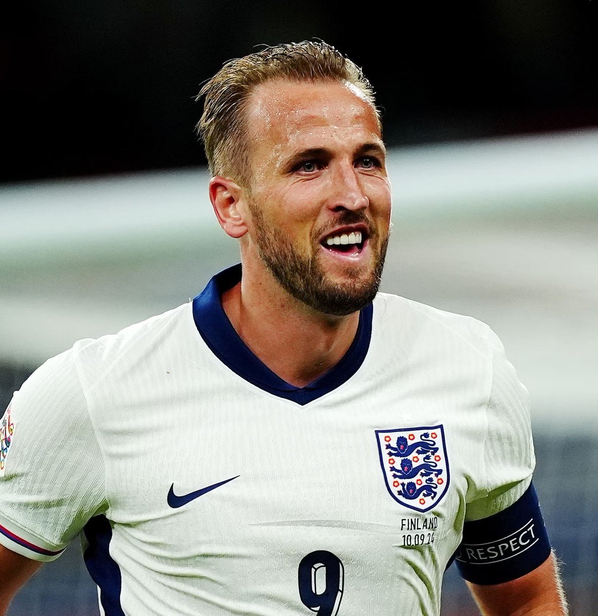 PolymarketSport's tweet photo. 🚨JUST IN: Harry Kane on the World Cup

“It's the best opportunity I'll have maybe in my whole career to win the World Cup. We haven't won in an England shirt for 60 years, we've been extremely close and knocking on that door” https://t.co/RhSMj5VPLu