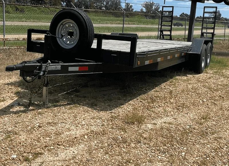 southernImport's tweet photo. 🚨 HEAVY DUTY TRAILER IN JACKSON! 🚨
2023 C&amp;W 7x24 Equipment Trailer

✨ 14,000 LB GVWR
✨ Dual 7k Axles &amp; Electric Brakes
✨ Treated Wood Floor &amp; Diamond Fenders

We offer Equipment Financing &amp; Rent-To-Own options! 👇
https://t.co/aZW6SQg6Gh
#JacksonMS #Trailers https://t.co/LQD2cNGauz