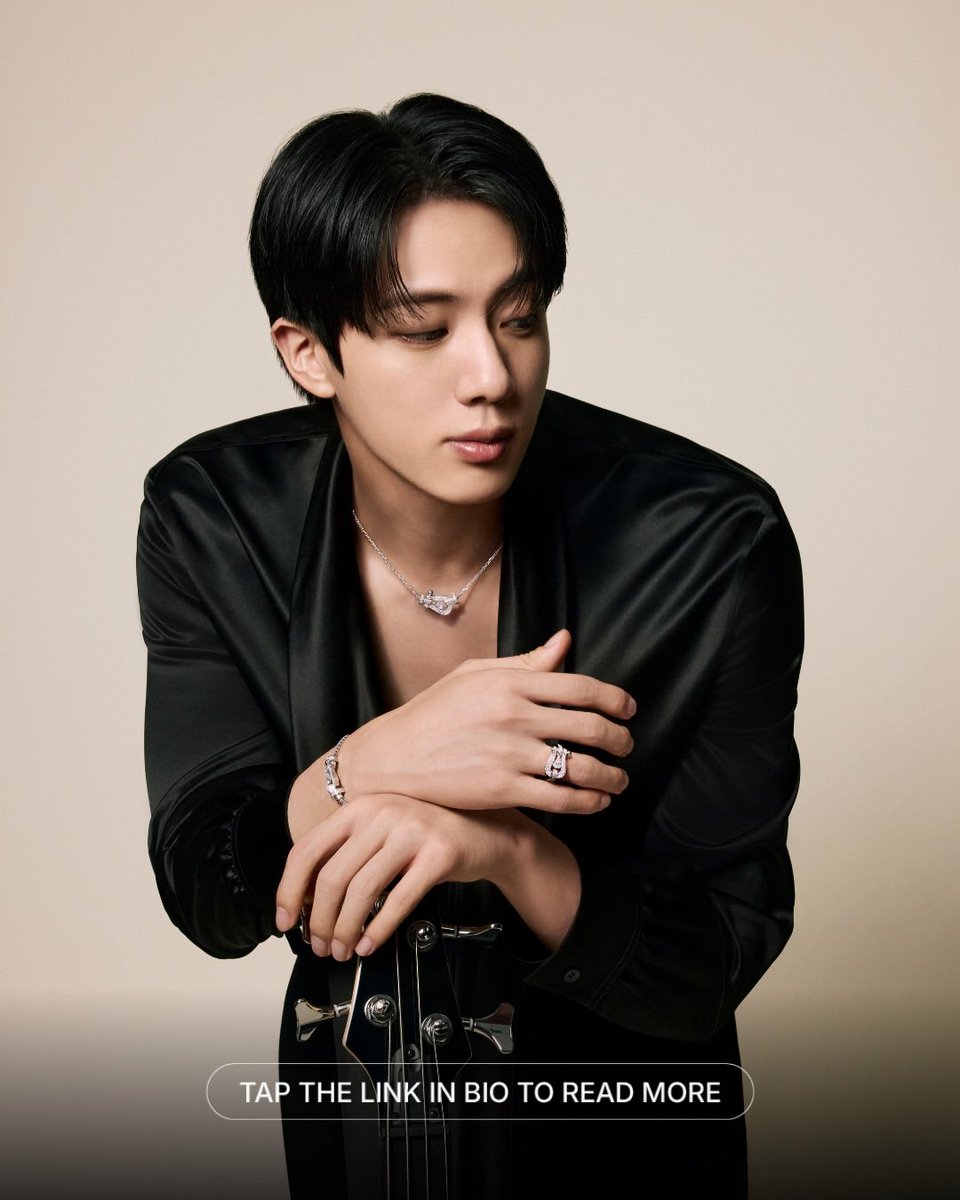 アイドル Breets Jin harpersbazaarsg Instagram Update With Jin “ @/jin is giving a