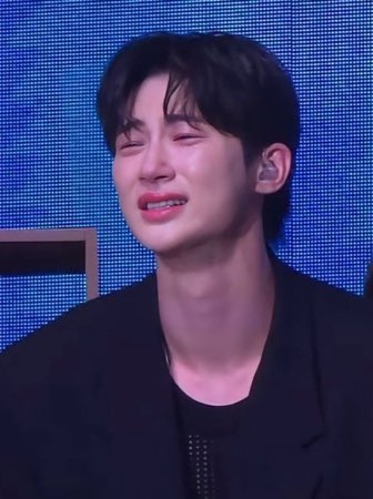 byeonbooster's tweet photo. aku seharian ini : https://t.co/SSnE4XOn8F