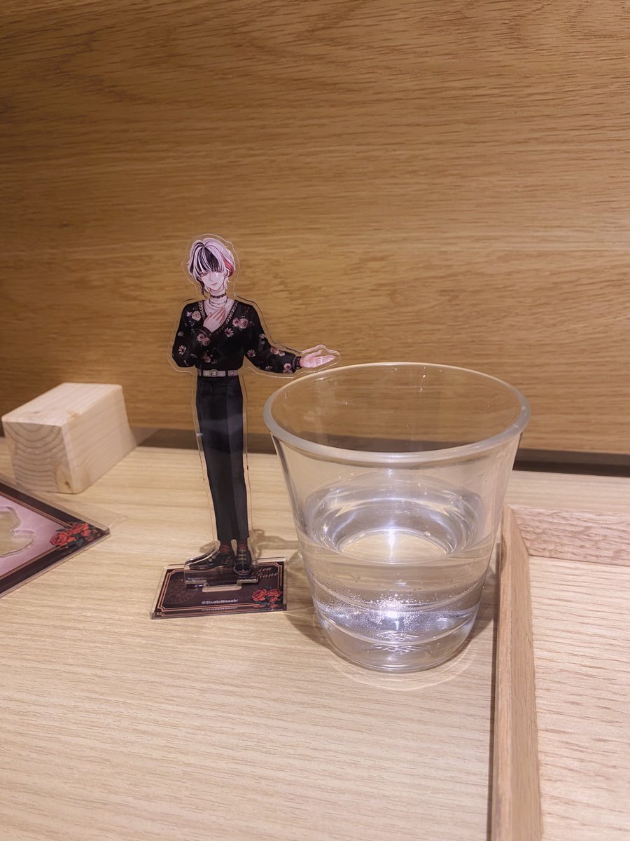xy4kn's tweet photo. 主様、カレーですよ
主様、お水ですよ https://t.co/fjAAkCMRQh