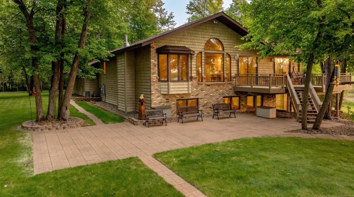 cedarpoint2020's tweet photo. 🏡 ACTIVE | 📍 6598 Bobcat Trail NW, Cass Lake, MN 56633
💲 1,299,900 |  🛏  3 bed  🛁  2 bath

https://t.co/VoMwKpo4ZD https://t.co/JqCJTqIGfO