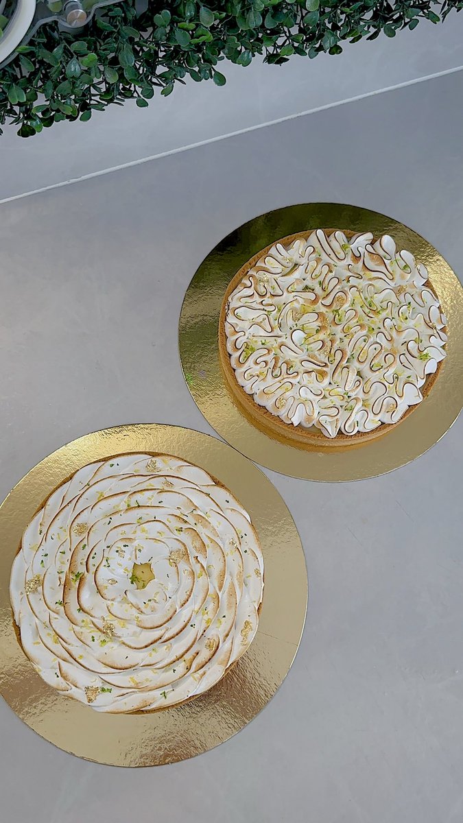 n3zooko's tweet photo. Tarte citron meringuée encore et encore https://t.co/tgY04Iru0D