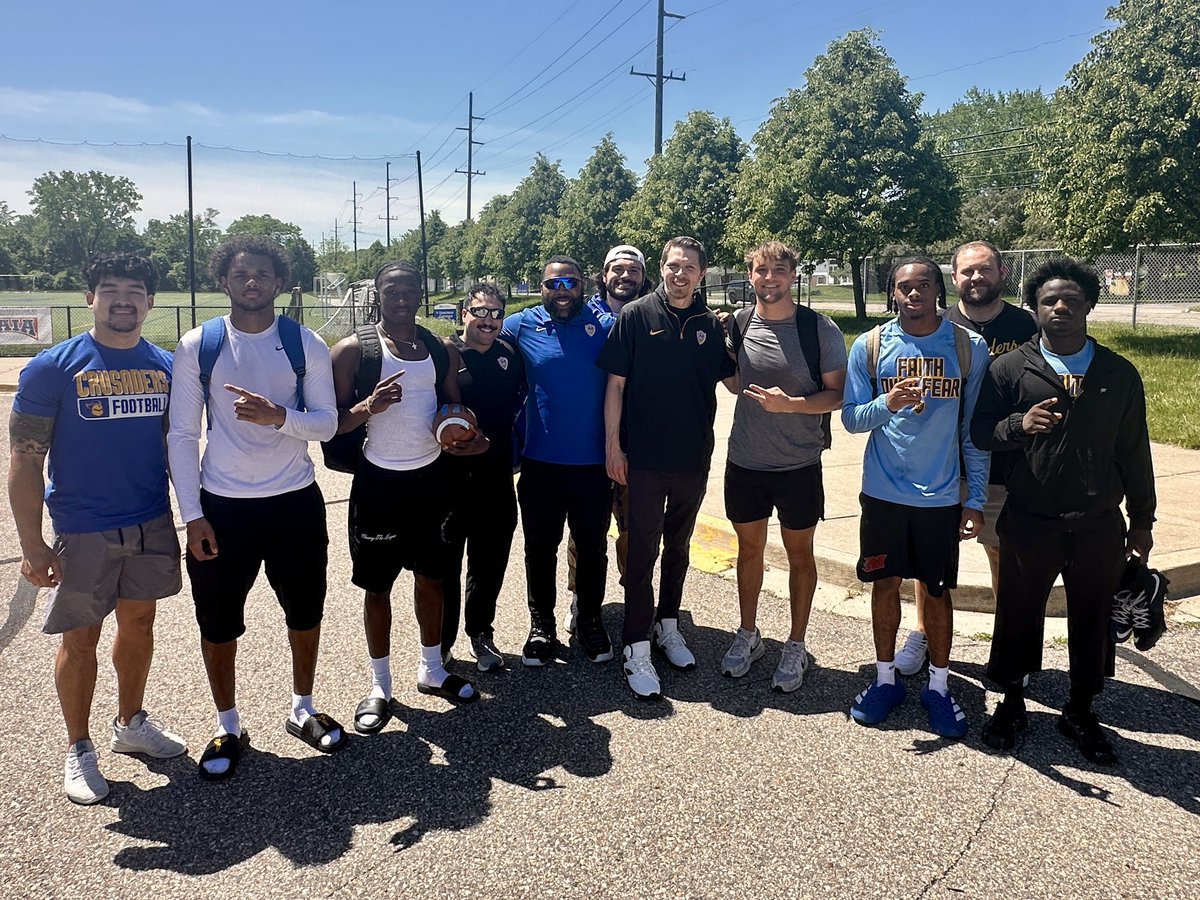 KolterSmithQB's tweet photo. Excited to get to work with my new teammates, coaches, and everyone who believes in what @MUCrusadersFB can become.

The best stories are built — not inherited. #FaithOverFear #CLEATS #CRURaid #Bamboo https://t.co/cfASYIOxPE