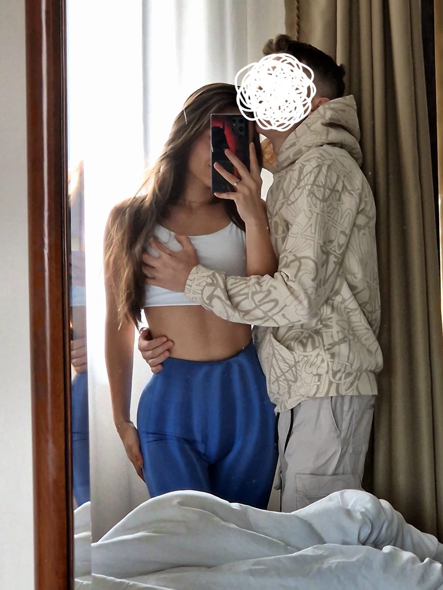 Ali_Yan_'s tweet photo. A little tension 🫣❤️
#couple #couplegoals #fit #fitcouple #explore https://t.co/Fw4QBAt3Y0