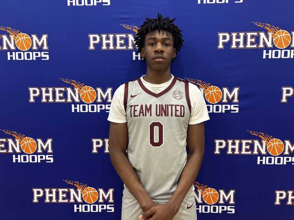 Phenom_Hoops's tweet photo. Micah Gunter Continues to Showcase a Complete Game

READ ||: https://t.co/u6OiblLTvW #PhenomHoops https://t.co/z8p2YA9kOX