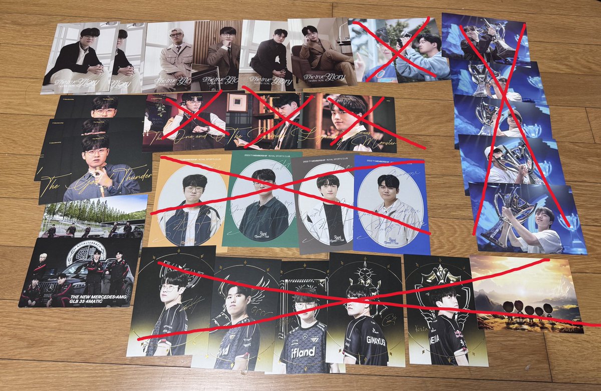 Goods2_1041230's tweet photo. T1 티원 포토카드 hle 한화생명 포토카드 양도

핀버튼 1.5
엽서 1.0
티켓 1.0
띠부 0.5
폴라 1.0

포카 티원 한생 LCK 제우스 최우제 이상혁 페이커 구마유시 오너 문현준 케리아 제오페구케 포카 월즈 포카 티원존 투명포카 사진전 엽서 멤버십 레드불 청두 띠부씰 티캎

https://t.co/5cFEw7Z6tw https://t.co/hufmXOgIiP