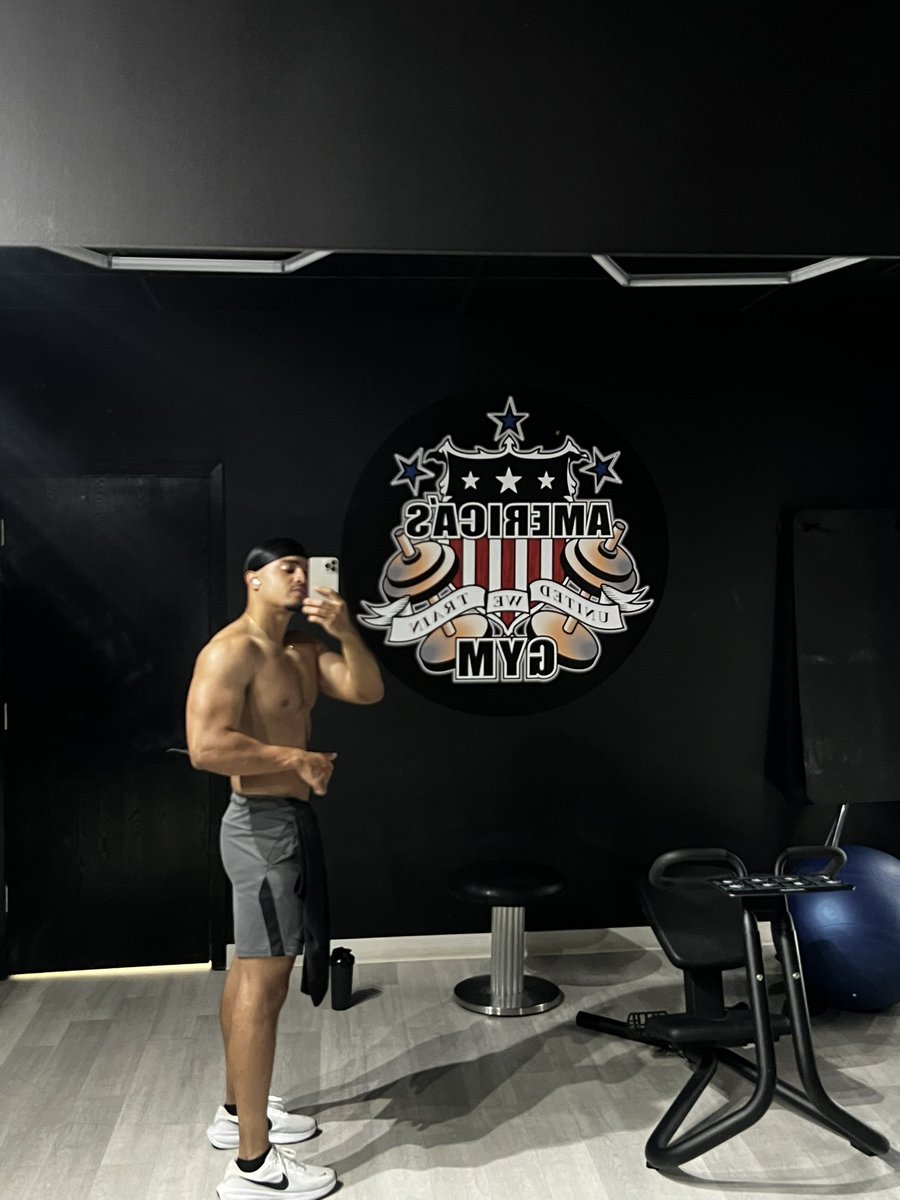 DominicanpapChi's tweet photo. Early workout 🙏🏽 https://t.co/UayTcIyHJs