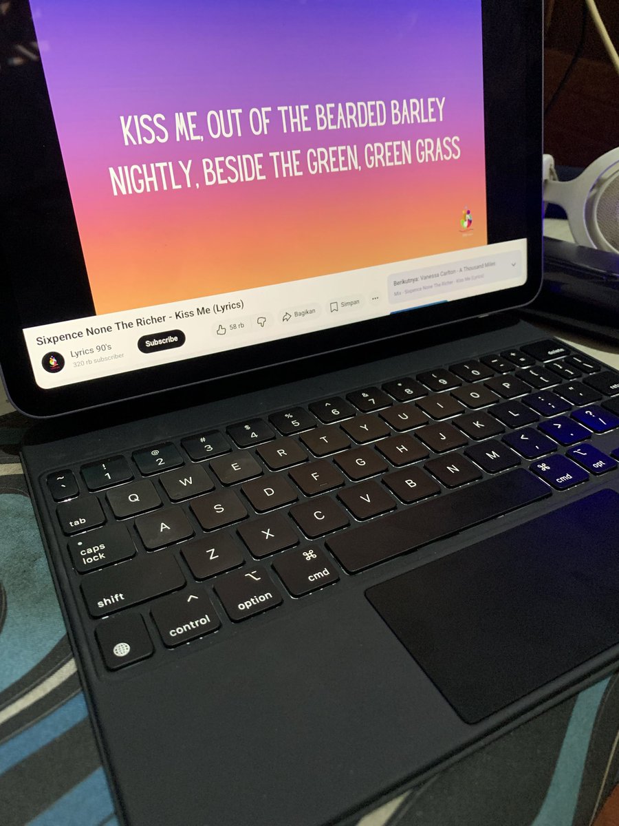 Ramexelxyz's tweet photo. edisi udah ganti M5
 -iPad Air 11 inc (M2) iBox 256gb
No dent lecet, BH 100%, CC 7 on-going
9.5jt
-Apple Magic Keybord 11inc (a2261)
Support sampe M3
3jt
bundling 11jt net
cod depok
#wts #wtsipad #zonauangㅤ https://t.co/cDMR8bz8TJ