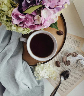 BitOThisNThat's tweet photo. #women #habits Morning Glory: 7 Morning Habits That Give You More Energy (Starti... https://t.co/pnWUiz0BJg https://t.co/gYUWI65KGf