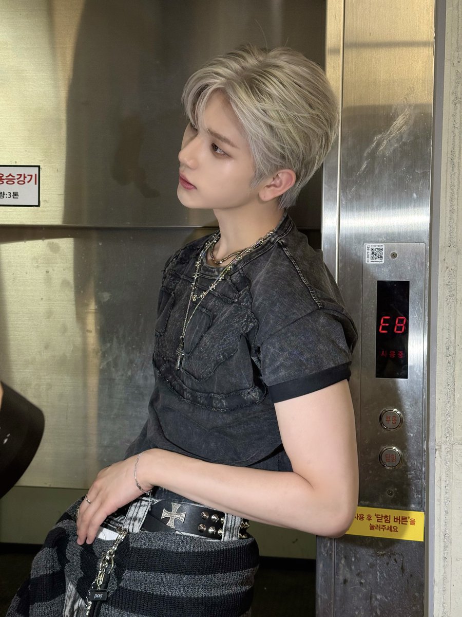 by_EPEX's tweet photo. 에코 에코 에코 에코 안들어본사람 설마 아직 있나? 😅

#EPEX #이펙스 #BAEKSEUNG #백승 #백전백승 https://t.co/TAeRvFdbnx
