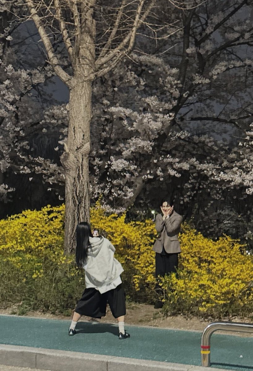 panicjuridico's tweet photo. Mingee e Hyunjae agora no post do Instagram dele. https://t.co/J45VTyNlfB