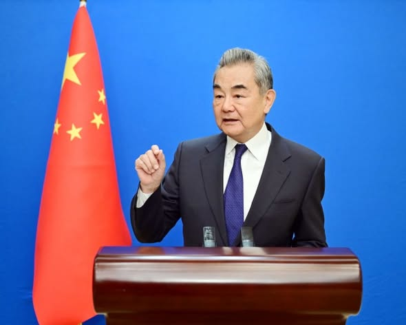 Chinese Embassy in Hungary tweet media