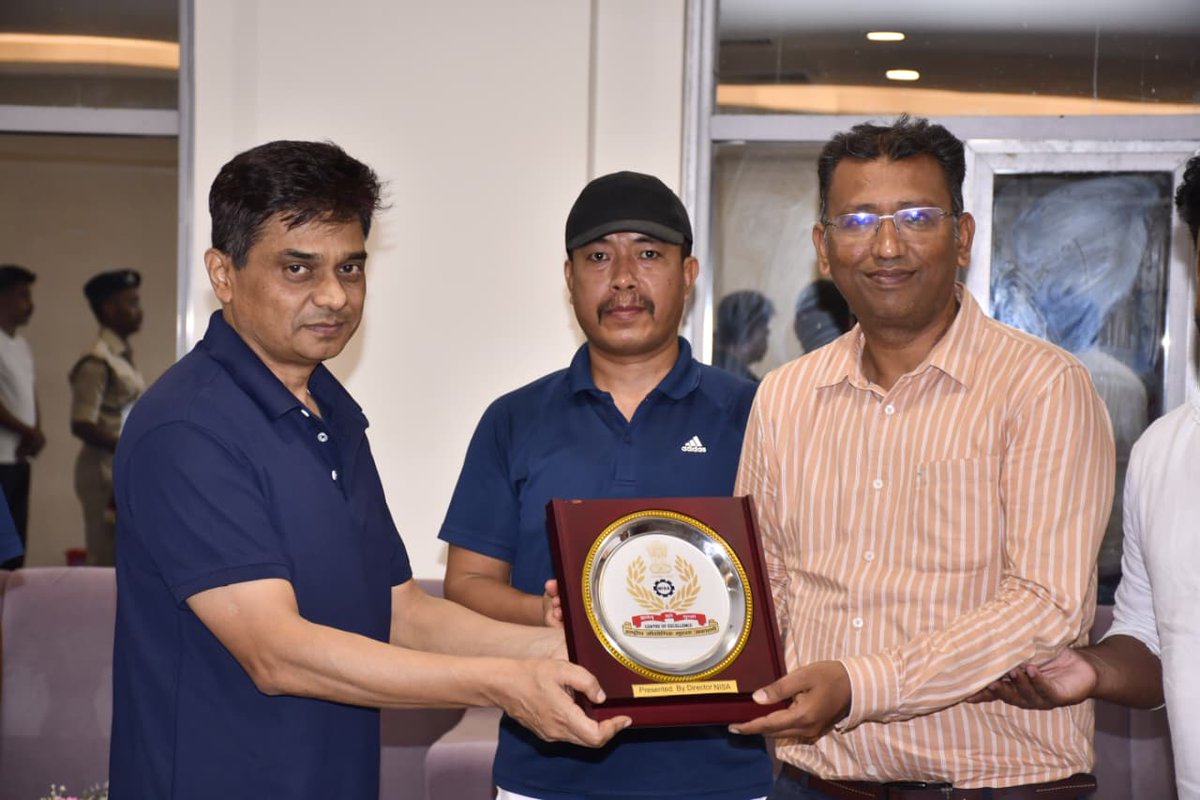 CISFTraining's tweet photo. Nurturing the Inner Force ЁЯзШтАНтЩВя╕П
As part of the Ministry of Home Affairs' 100-Day Countdown to International Yoga Day 2026, NISA, Hakimpet organized a 3-Day Sahaj Yoga Programme for CISF trainees.
#YogaForForce #SahajYoga #MHA100DayCountdown #InternationalYogaDay2026 @CISFHQrs https://t.co/9hXMbCg8vl
