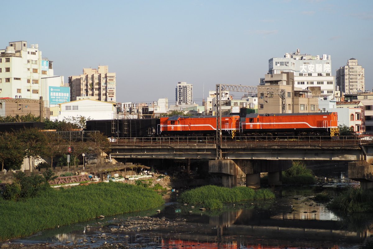 TLTDEX's tweet photo. #6月9日は鐵路節だからTLを台湾の鉄道でいっぱいにしよう
日本は日付変わっちゃったけど台湾はまだ6月9日なのでギリギリ滑り込みですね。 https://t.co/pQ7w1pfjh8