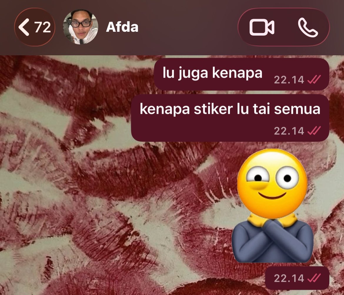 kayillaa's tweet photo. stiker dia jorok semua sumpaahhhh😃😃 https://t.co/VUD6A8gqI1