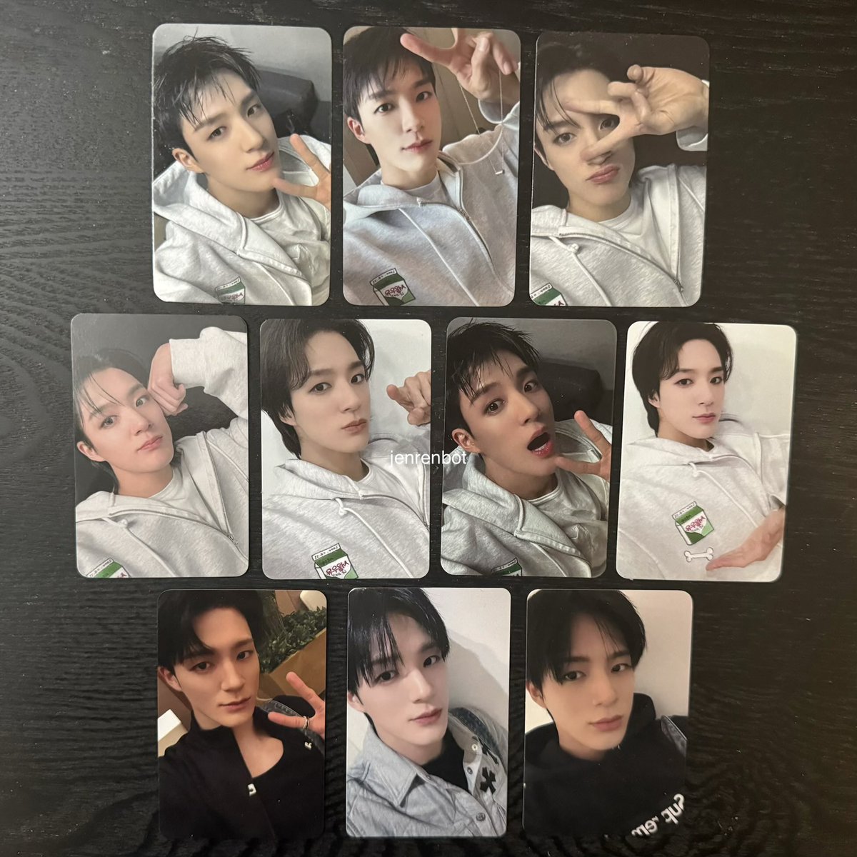 jenrenbot's tweet photo. and i still need two more…. this is ridiculous😭 https://t.co/YgElH5qPNR
