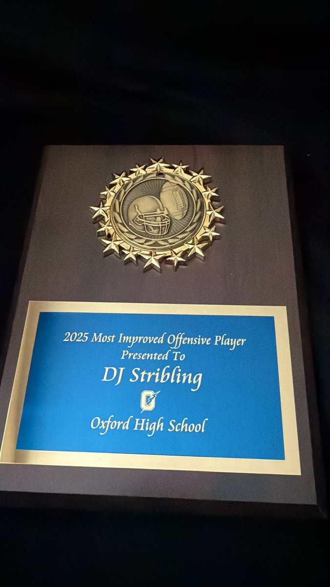 djstrib11's tweet photo. #AGTG Thank you to all my teammates and coaches. #Charger4Life @recruitchargers https://t.co/wnvx3qxX5O
