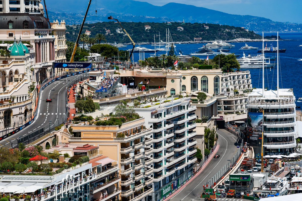 ScuderiaFerrari's tweet photo. Where’s Wally: but Ferrari edition  👀🇲🇨🔎 https://t.co/LlpjNT0B8u