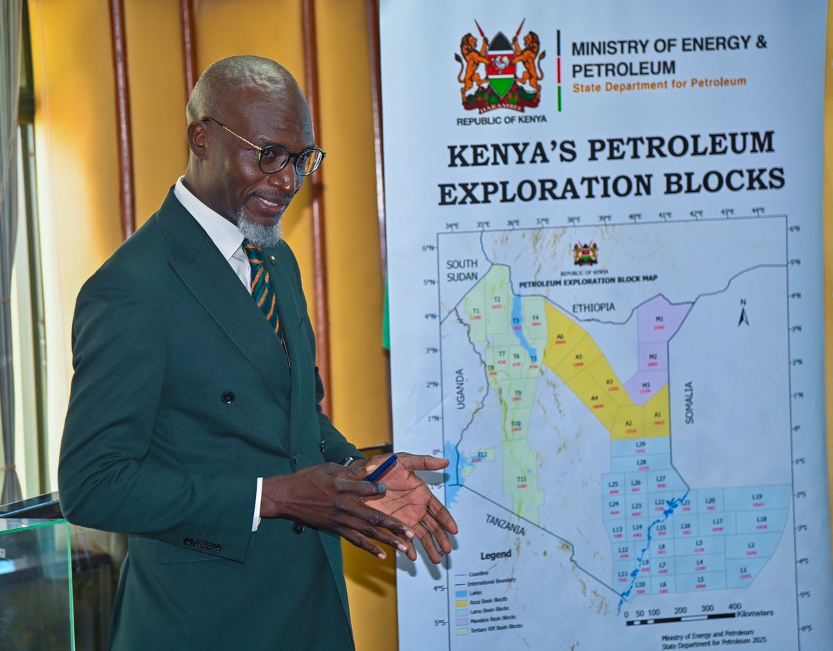 harsama_kello's tweet photo. Today,I held  inaugural familiarization meeting with departmental heads and senior officers of the State Department for Petroleum @SDP_KE. The engagement provided an opportunity to understand the Department’s mandate, ongoing programmes, and strategic priorities. https://t.co/ZxlyMm5RLq