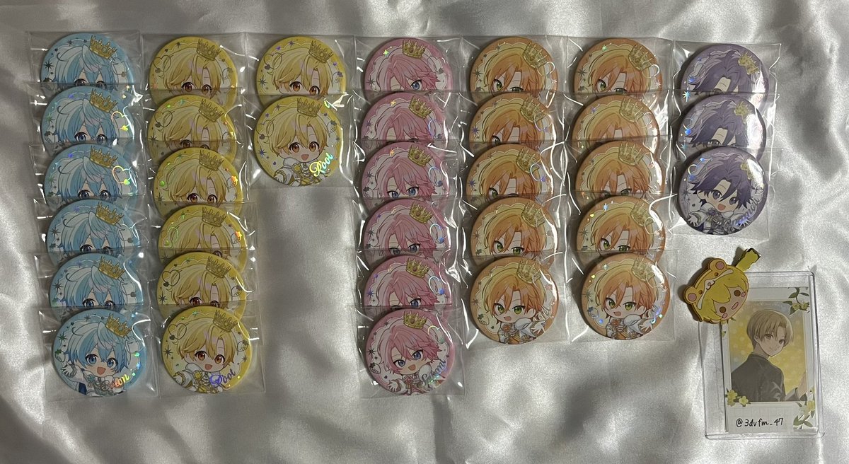 3dvfm_47's tweet photo. すとぷり 10周年 アリツア グッズ 缶バッジ 交換

【求】💛等身

【譲】画像 買取

郵送のみ
💜等身  デフォ全て  比率違い🉑
買取の場合、金額ご提示ください

プロカ必読
お気軽にお声掛けください🙌🏻
 #すとぷりグッズ交換 https://t.co/HHl1us0x7H