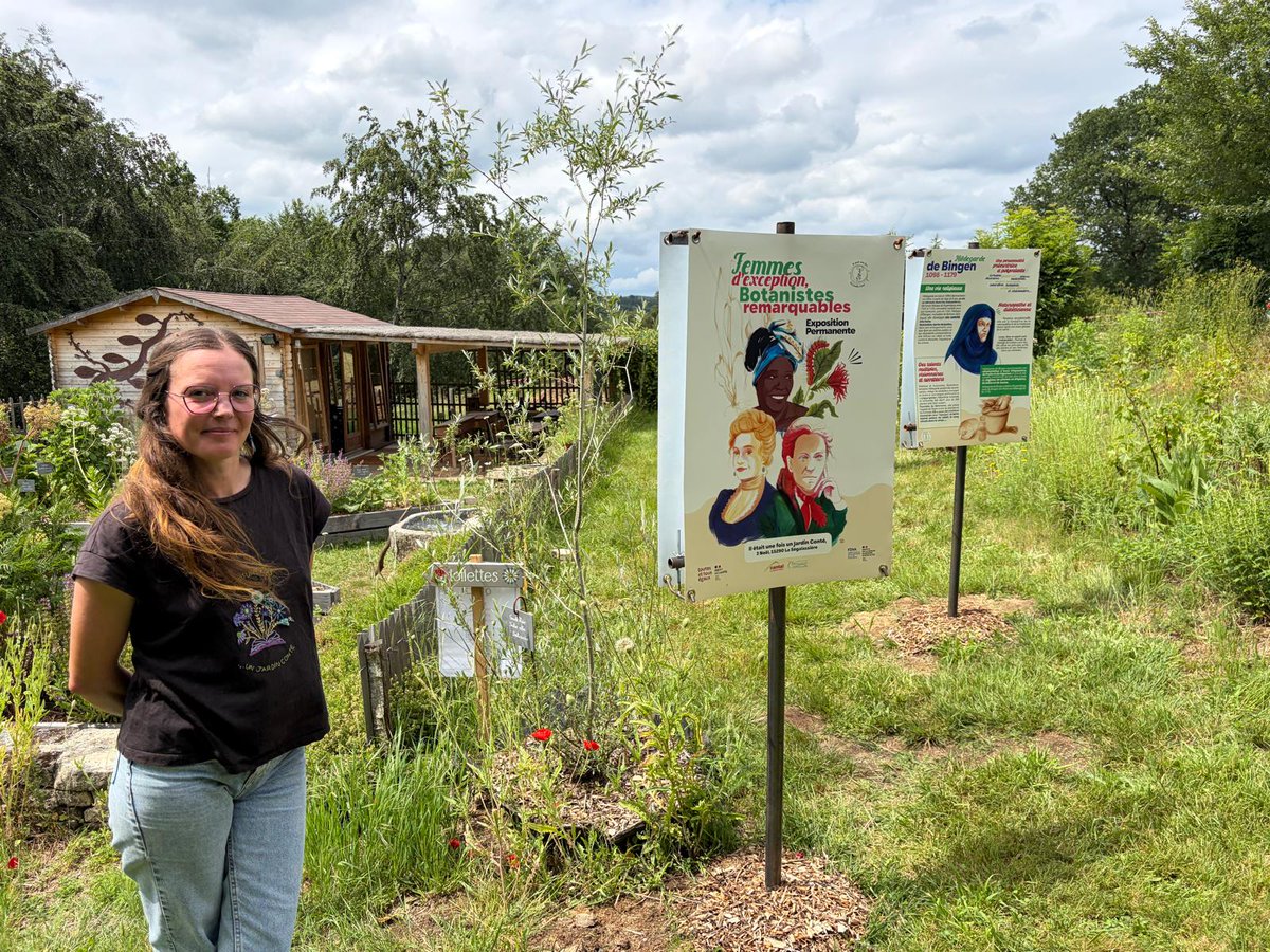 Prefet_15's tweet photo. [#Exposition #ToutesEtTousEgaux | La Ségalassière - 06/06]
👉Philippe LOOS, préfet du Cantal a participé à l’inauguration de l’exposition “Femmes d’exception, botanistes remarquables” qui permet de valoriser le travail de femmes scientifiques dont les contributions ont été minimisées.

✅ Un moment important pour découvrir l’effet Matilda, phénomène qui décrit la tendance à attribuer les découvertes faites par des femmes à leurs collègues masculins.

🤝M. le préfet a salué le travail remarquable de recherche et de création artistique dont 4 panneaux avaient été accueillis en préfecture pour le #8Mars.

📌Il a rappelé que l'égalité entre les femmes et les hommes était la grande cause des quinquennats depuis 2017 avec un plan interministériel «Toutes et tous égaux » 2023-2027, soulignant ainsi l’importance de travailler collectivement pour encourager davantage les filles à choisir les métiers des mathématiques et des sciences, déconstruire les stéréotypes de genre et valoriser les modèles féminins dans les sciences.