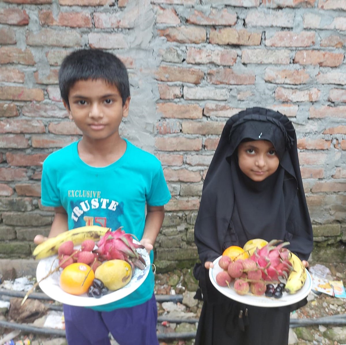 ShaplaF's tweet photo. Thanks to the generous donation from our wonderful sponsor, Ms. Sayeeda Shifa, we have organized a special Fruit Fest for our sponsored children. The smiles on their faces made the day truly special. https://t.co/gHQYHCUvuV
