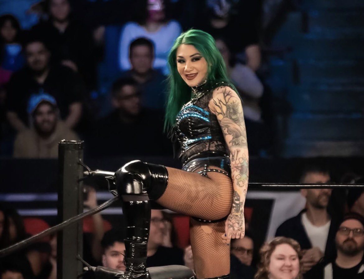 EnterTheMoshpit's tweet photo. CHAMPION, B*TCHES!!! https://t.co/UwQhQqFd8H